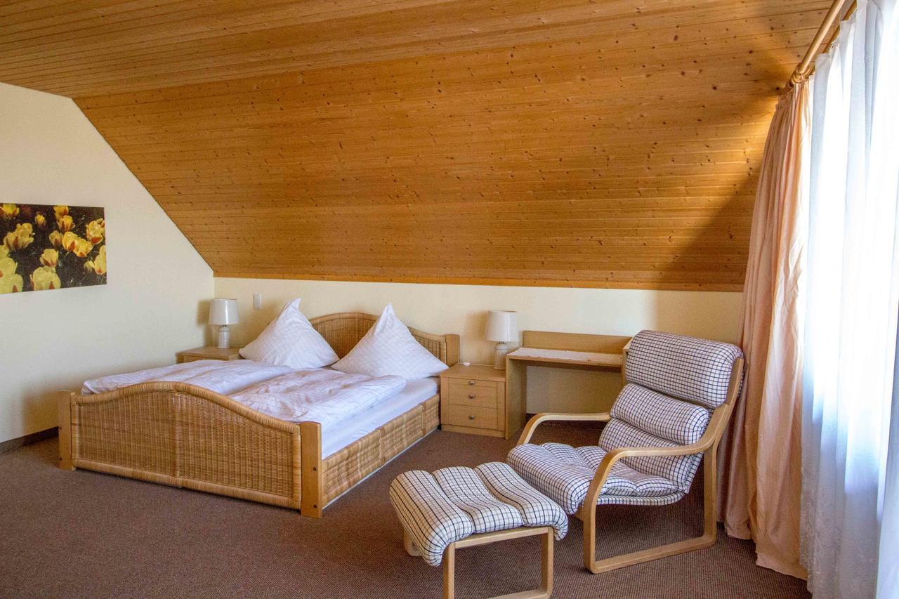 Waldhotel Stein Selbitz Exterior photo