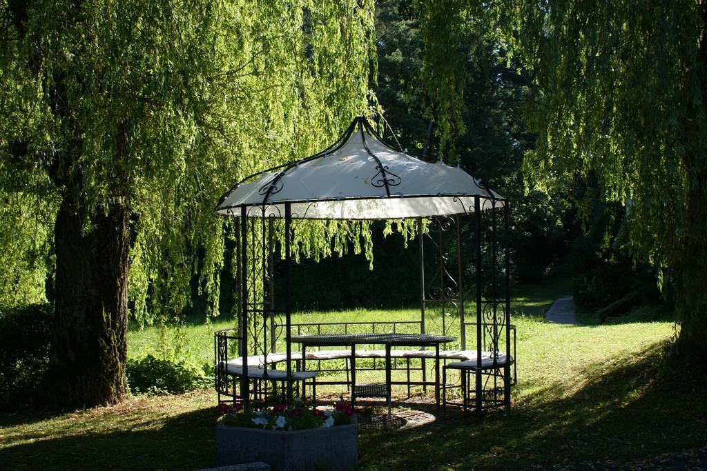 Waldhotel Stein Selbitz Exterior photo
